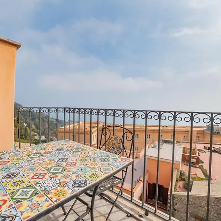 Apartment Casa Umberto I , Centro *
